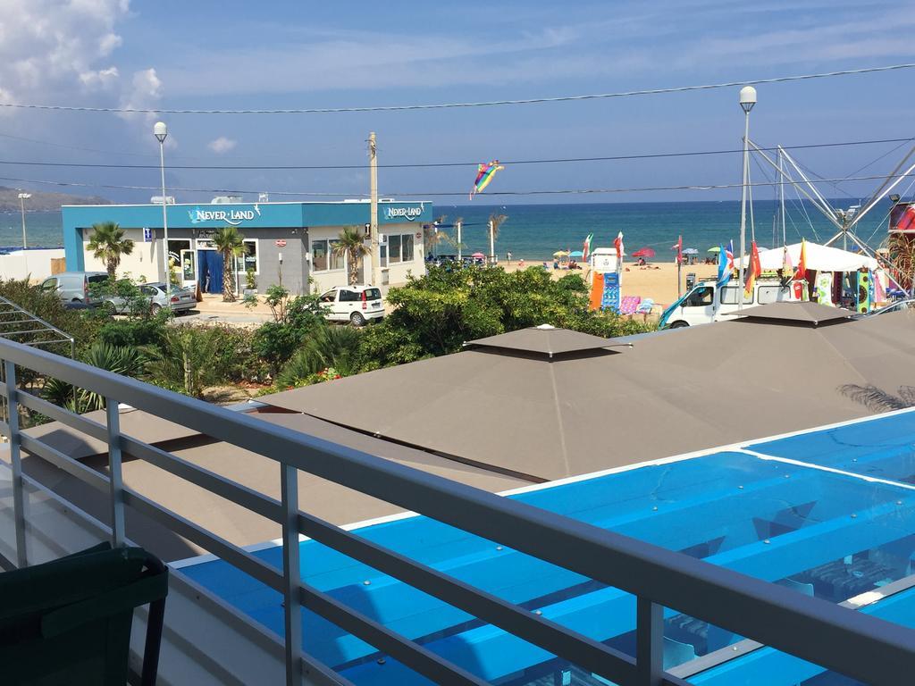 Casa Vacanze Playa 54 カステッランマーレ・デル・ゴルフォ エクステリア 写真